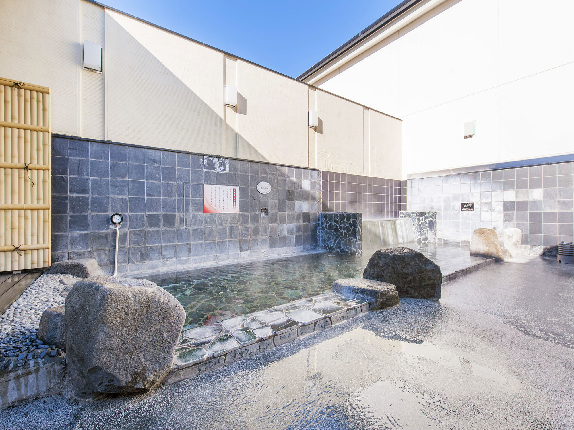 Hana Hotel Fukaya & Spa Exterior foto